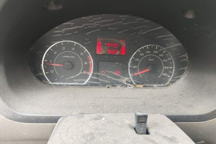 Used Wuling Zhiguang V 2017 1.2L Base Version LMH Instrument Cluster