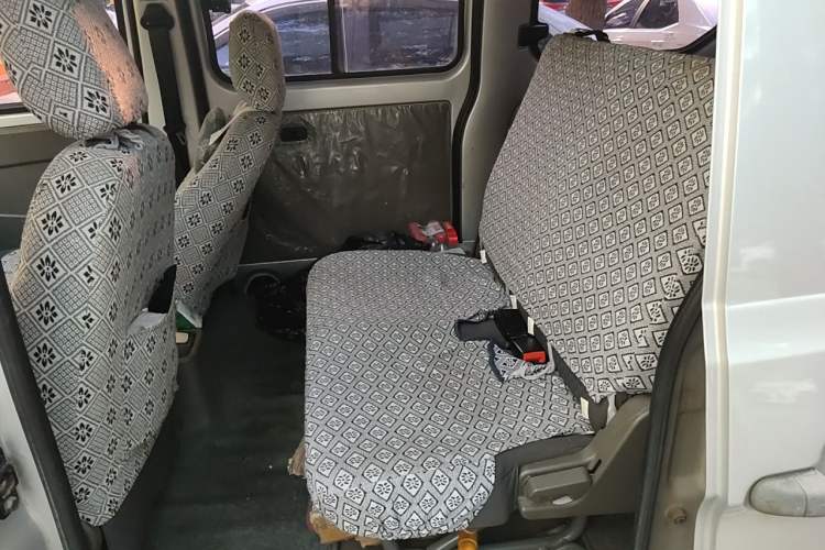 Used Wuling Zhiguang V 2017 1.2L Base Version LMH Left Rear Seat