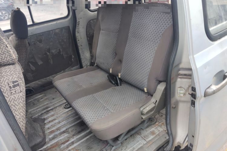 Used Wuling Zhiguang V 2017 1.2L Base Version LMH Left Rear Seat