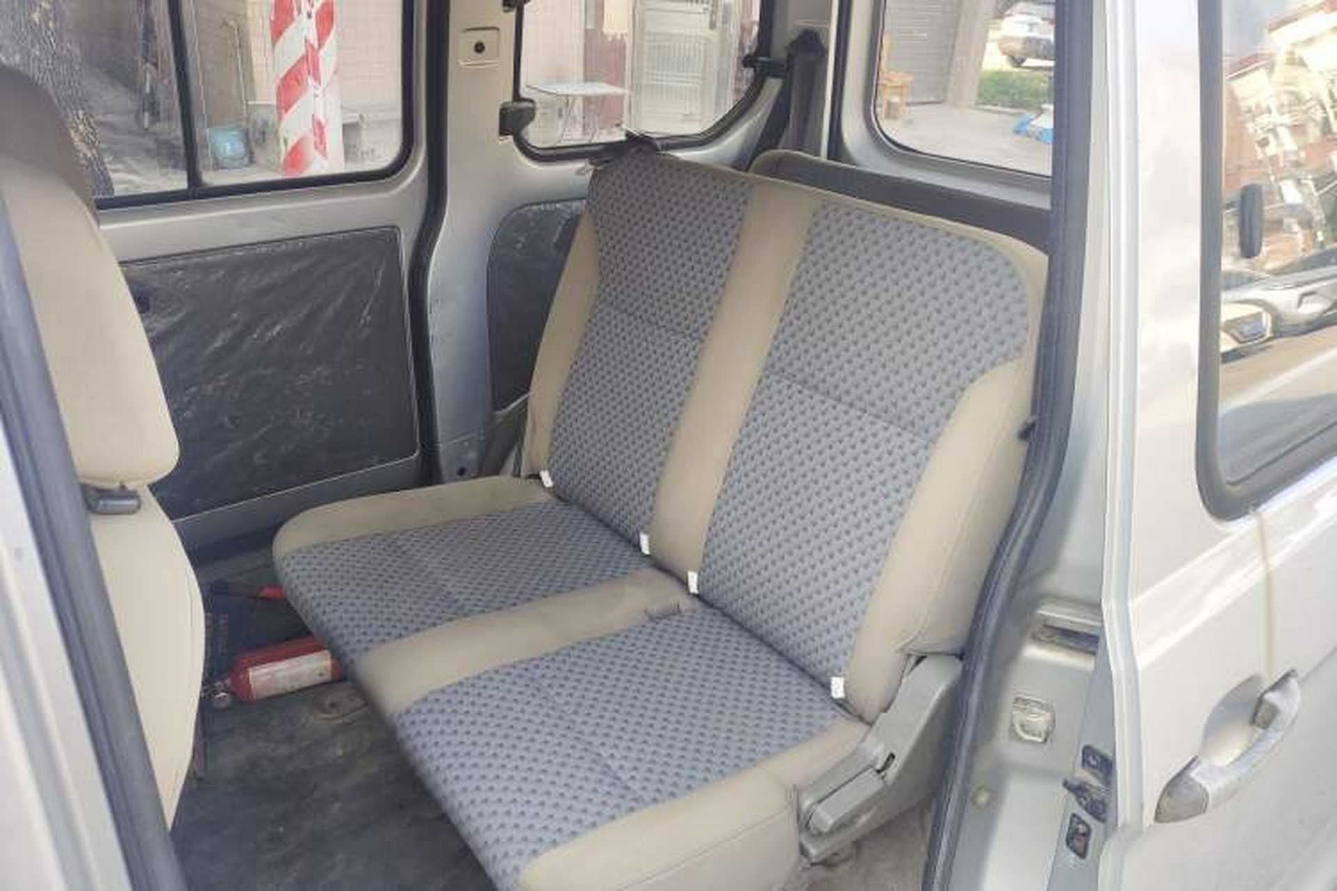 Used Wuling Zhiguang V 2017 1.2L Base Version LMH Left Rear Seat