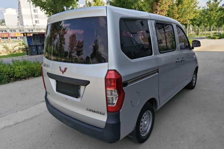 Used Wuling Zhiguang V 2017 1.2L Base Version LMH Rear Right 45 Deg