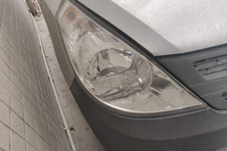 Used Wuling Zhiguang V 2017 1.2L Base Version LMH Right Front Headlight