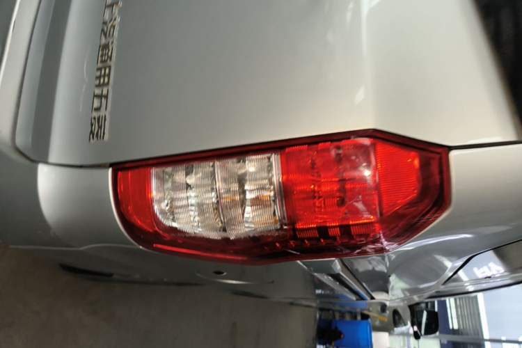 Used Wuling Zhiguang V 2017 1.2L Standard II LMH Right Rear Taillight