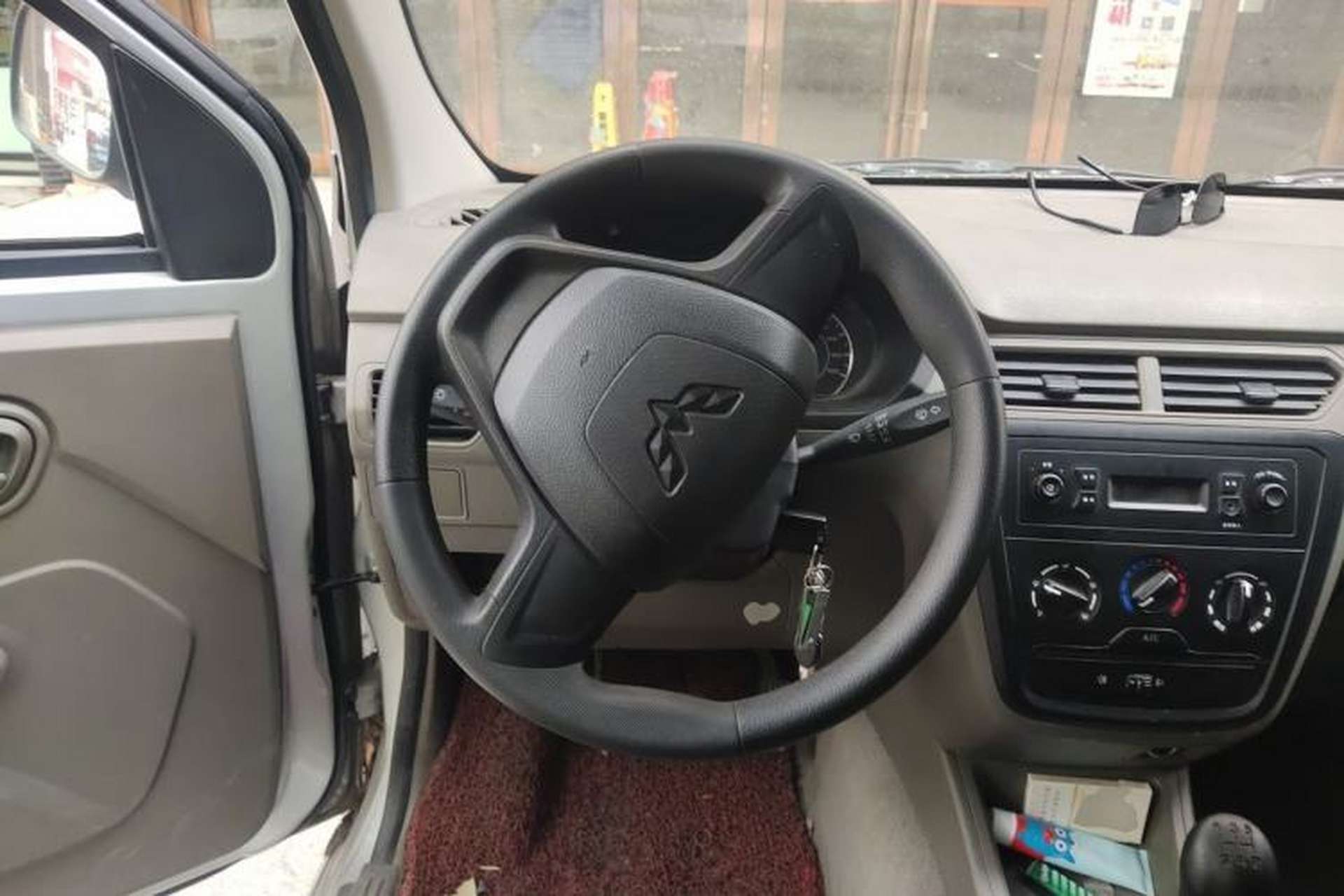 Used Wuling Zhiguang V 2017 1.2L Base Version LMH Steering Wheel