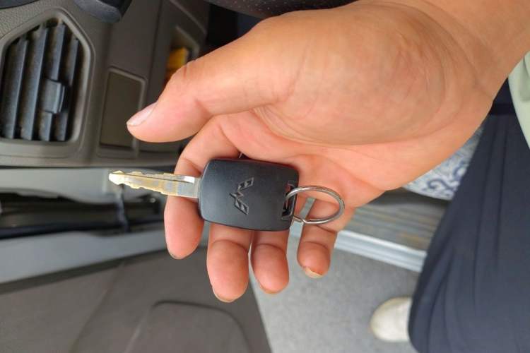 Used Wuling Zhiguang V 2017 1.2L Base Version LMH Vehicle Key
