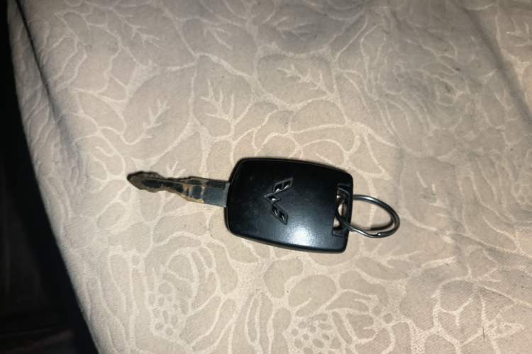 Used Wuling Zhiguang V 2017 1.2L Standard II LMH Vehicle Key
