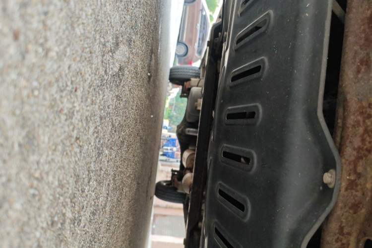 Used Wuling Zhiguang V 2018 1.2L Practical Model LMH Chassis Front