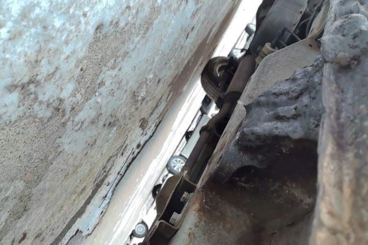 Used Wuling Zhiguang V 2018 1.2L Standard Model LMH Chassis Front Right