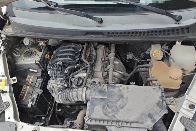Used Wuling Zhiguang V 2018 1.2L Practical Model LMH Engine Bay