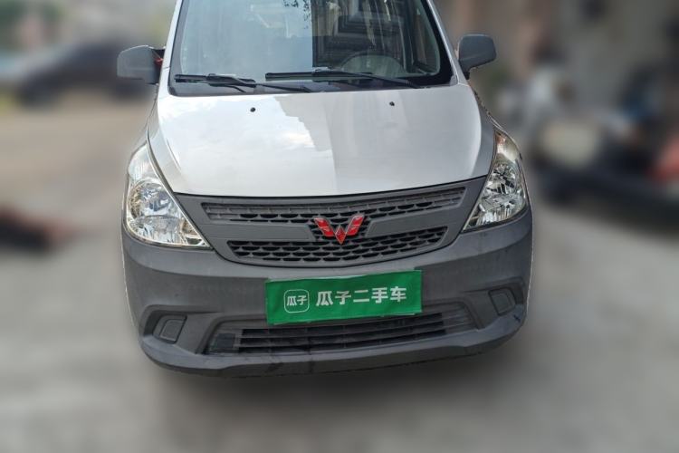 Used Wuling Zhiguang V 2018 1.2L Practical Model LMH Front