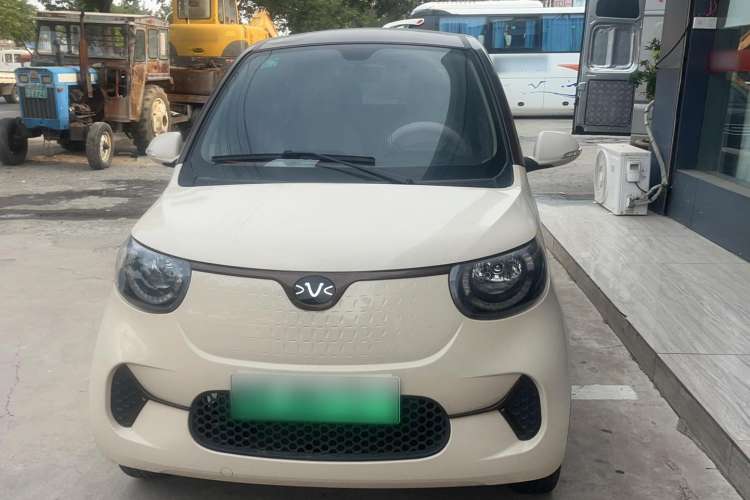 Used Xiaohu EV 2021 FOR-Four Guai Guai Hu Three-Cell Lithium Exterior 1