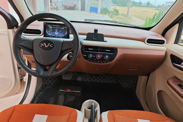 Used Xiaohu EV 2021 FOR-Two Little Cute Tiger Lithium-Ion Battery Center Console