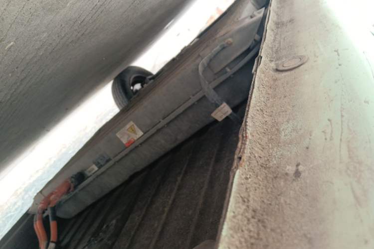 Used Xiaohu EV 2021 FOR-Four Guai Guai Hu Three-Cell Lithium Chassis Rear Left