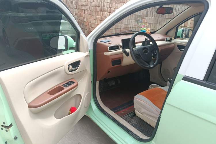 Used Xiaohu EV 2021 FOR-Four Guai Guai Hu Three-Cell Lithium Driver Seat
