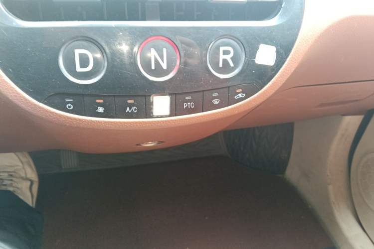 Used Xiaohu EV 2021 FOR-Four Guai Guai Hu Three-Cell Lithium Gear Lever