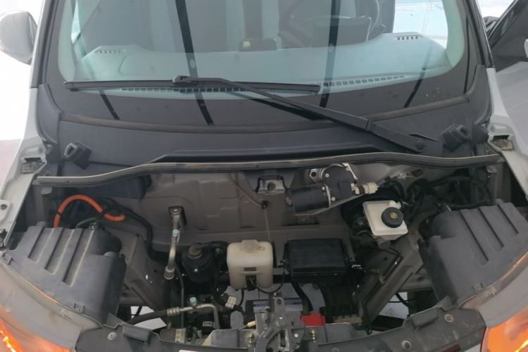 Used Xiaohu EV 2021 FOR-Four Guai Guai Hu Three-Cell Lithium Engine Bay
