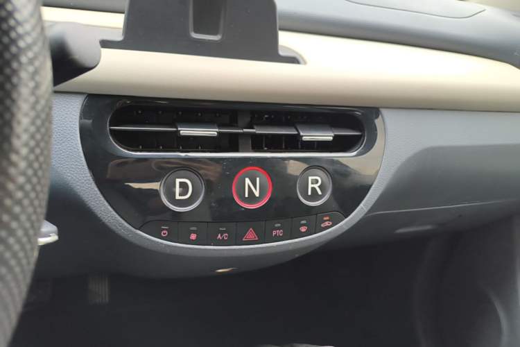 Used Xiaohu EV 2021 FOR-Four Guai Guai Hu Three-Cell Lithium Gear Lever