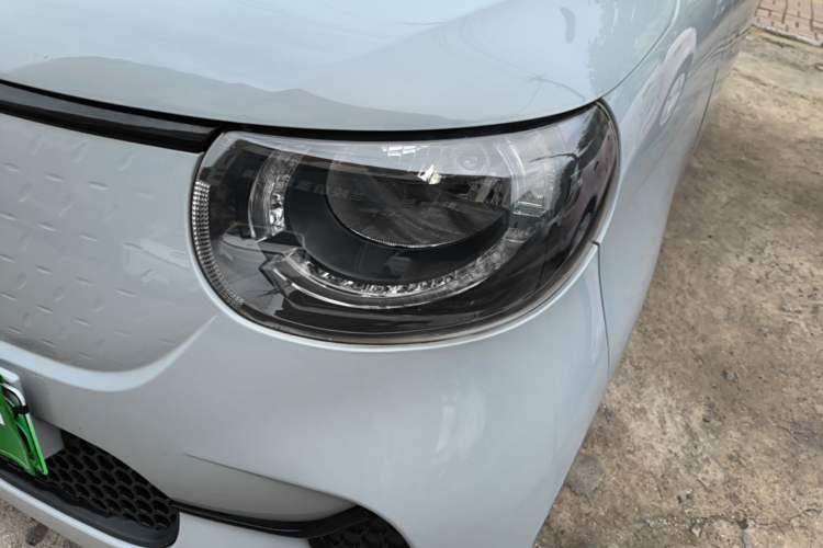 Used Xiaohu EV 2021 FOR-Four Guai Guai Hu Three-Cell Lithium Left Front Headlight