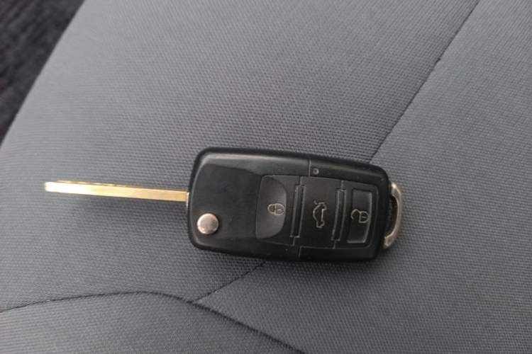 Used Xiaohu EV 2021 FOR-Four Guai Guai Hu Three-Cell Lithium Vehicle Key