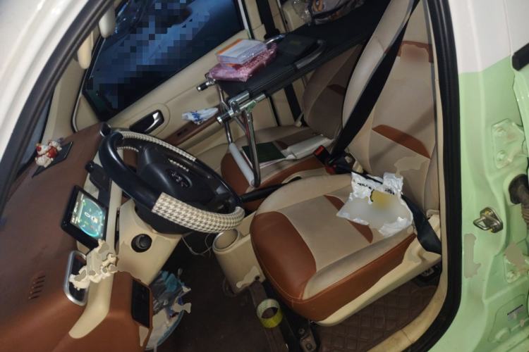 Used Xiaohu EV 2021 FOR-Four Guai Guai Hu Three-Cell Lithium Left Front Seat