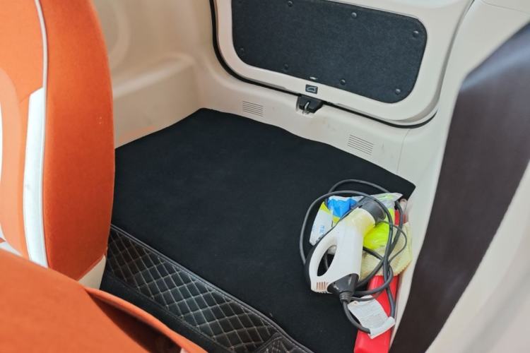 Used Xiaohu EV 2021 FOR-Two Little Cute Tiger Lithium-Ion Battery Left Rear Seat