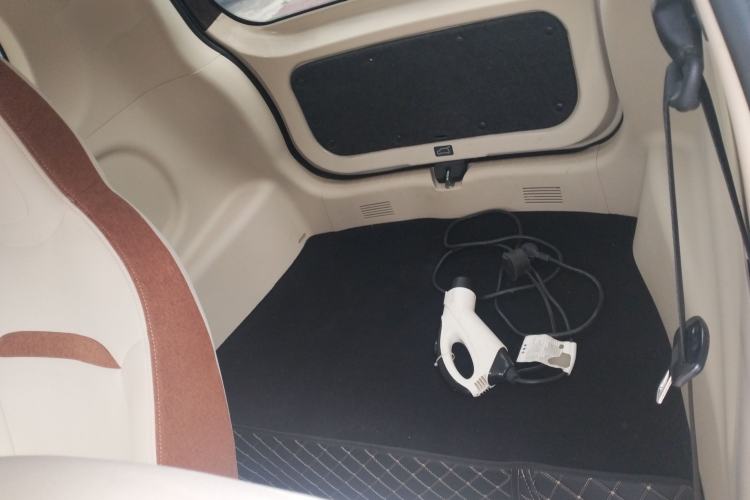Used Xiaohu EV 2021 FOR-Two Little Cute Tiger Lithium-Ion Battery Left Rear Seat