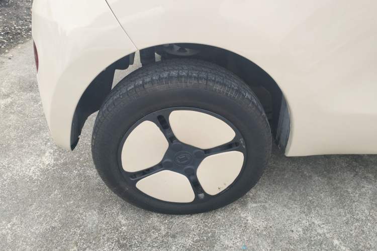 Used Xiaohu EV 2021 FOR-Two Little Cute Tiger Lithium-Ion Battery Right Rear Wheel Hub
