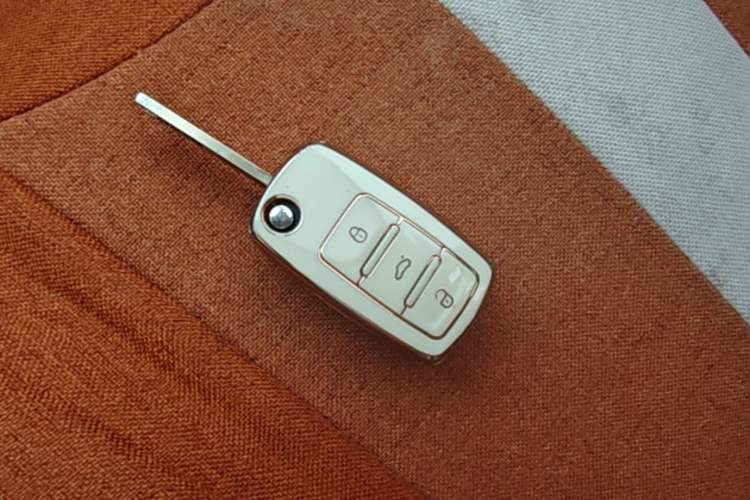 Used Xiaohu EV 2021 FOR-Two Little Cute Tiger Lithium-Ion Battery Vehicle Key