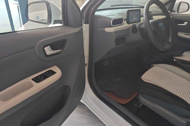 Used Xiaohu EV 2021 FOR-Four Guai Guai Hu Three-Cell Lithium Driver Seat