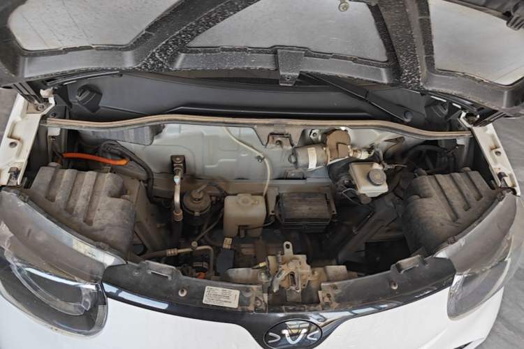 Used Xiaohu EV 2021 FOR-Four Guai Guai Hu Three-Cell Lithium Engine Bay