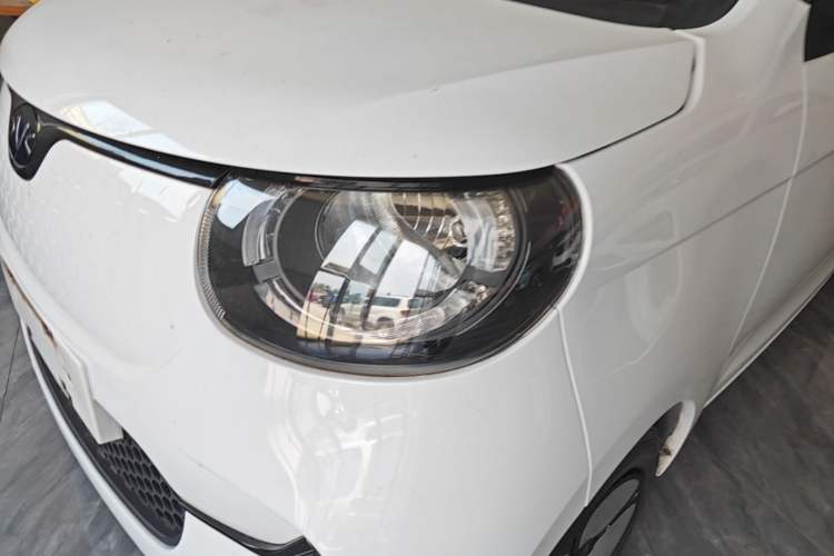 Used Xiaohu EV 2021 FOR-Four Guai Guai Hu Three-Cell Lithium Left Front Headlight