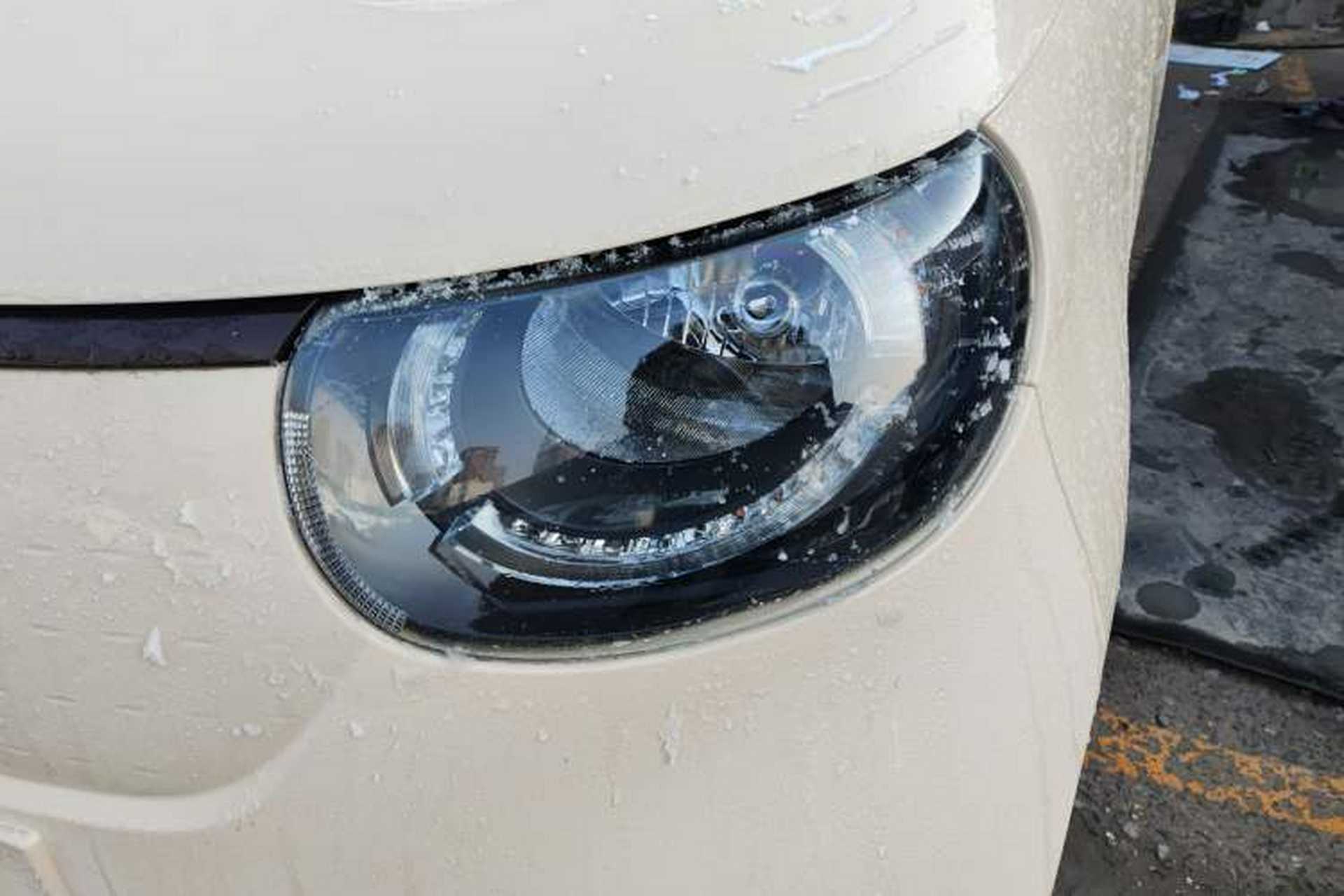 Used Xiaohu EV 2021 FOR-Four Guai Guai Hu Three-Cell Lithium Left Front Headlight