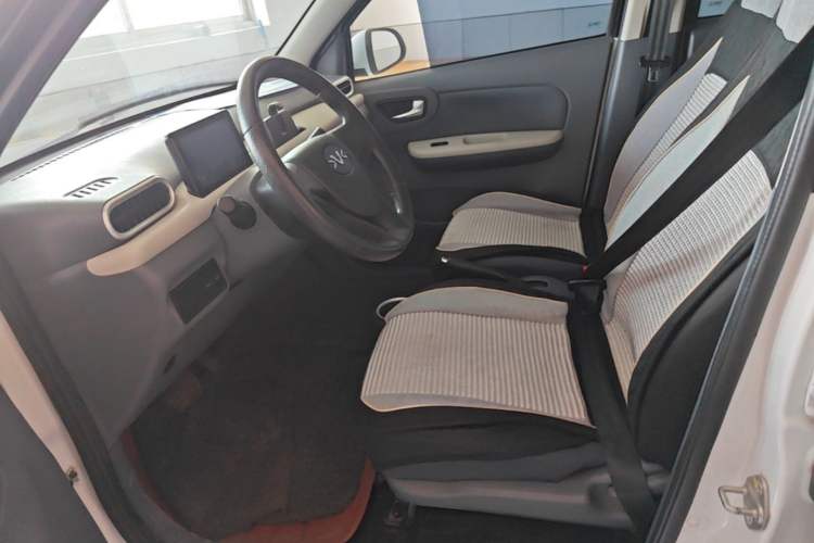 Used Xiaohu EV 2021 FOR-Four Guai Guai Hu Three-Cell Lithium Left Front Seat