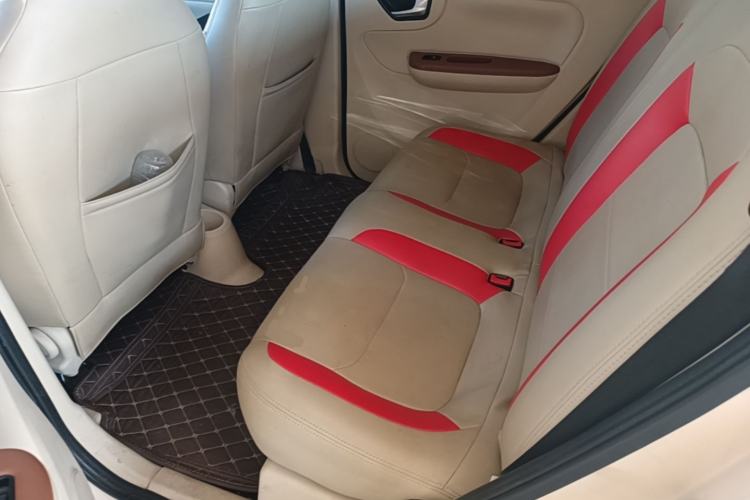 Used Xiaohu EV 2021 FOR-Four Guai Guai Hu Three-Cell Lithium Left Rear Seat