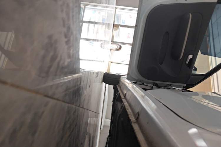 Used Xiaohu EV 2021 FOR-Four Guai Guai Hu Three-Cell Lithium Left Side Sill