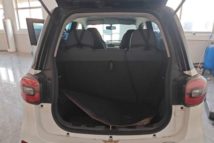 Used Xiaohu EV 2021 FOR-Four Guai Guai Hu Three-Cell Lithium Trunk