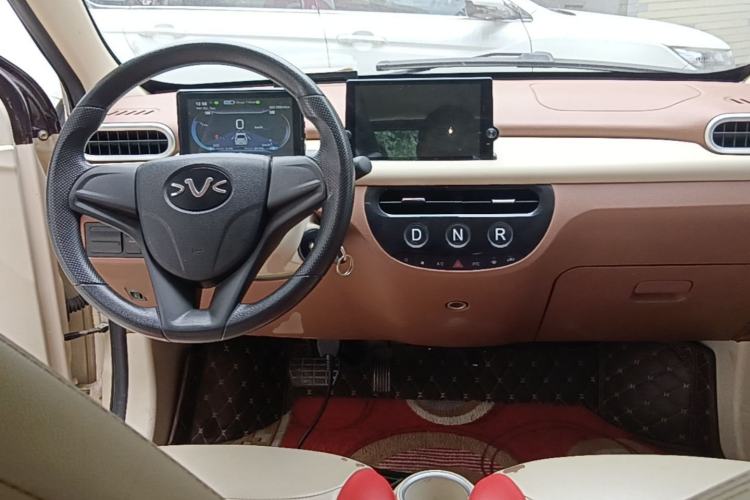 Used Xiaohu EV 2021 FOR-Four Guai Guai Hu Three-Cell Lithium Center Console