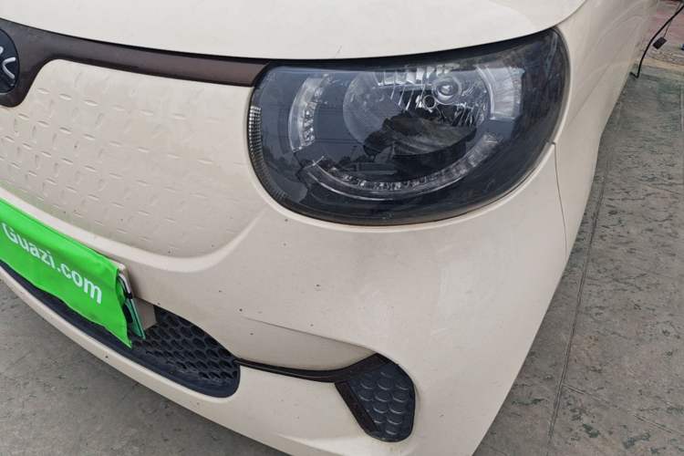 Used Xiaohu EV 2021 FOR-Four Guai Guai Hu Three-Cell Lithium Left Front Headlight
