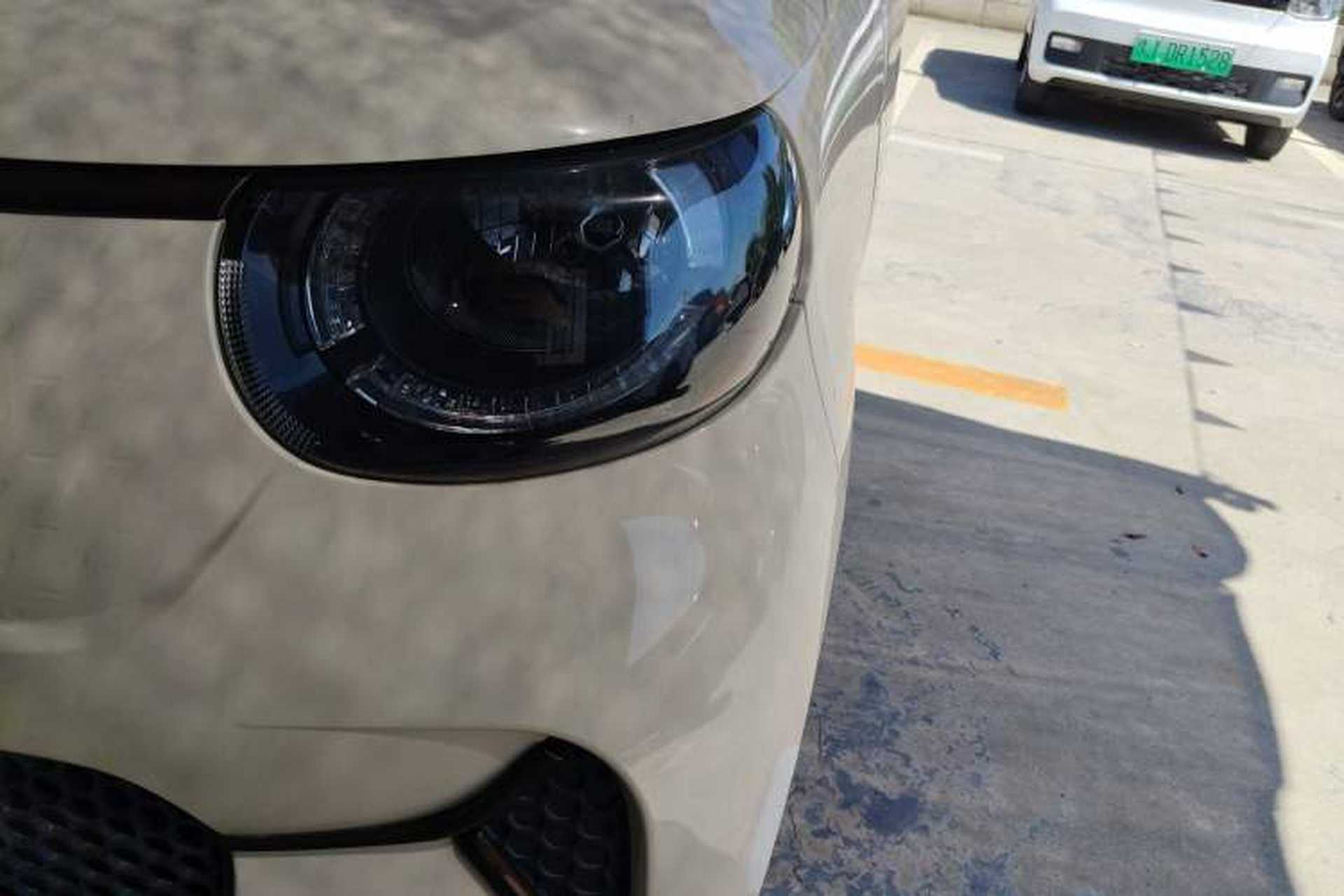 Used Xiaohu EV 2021 FOR-Four Guai Guai Hu Three-Cell Lithium Left Front Headlight