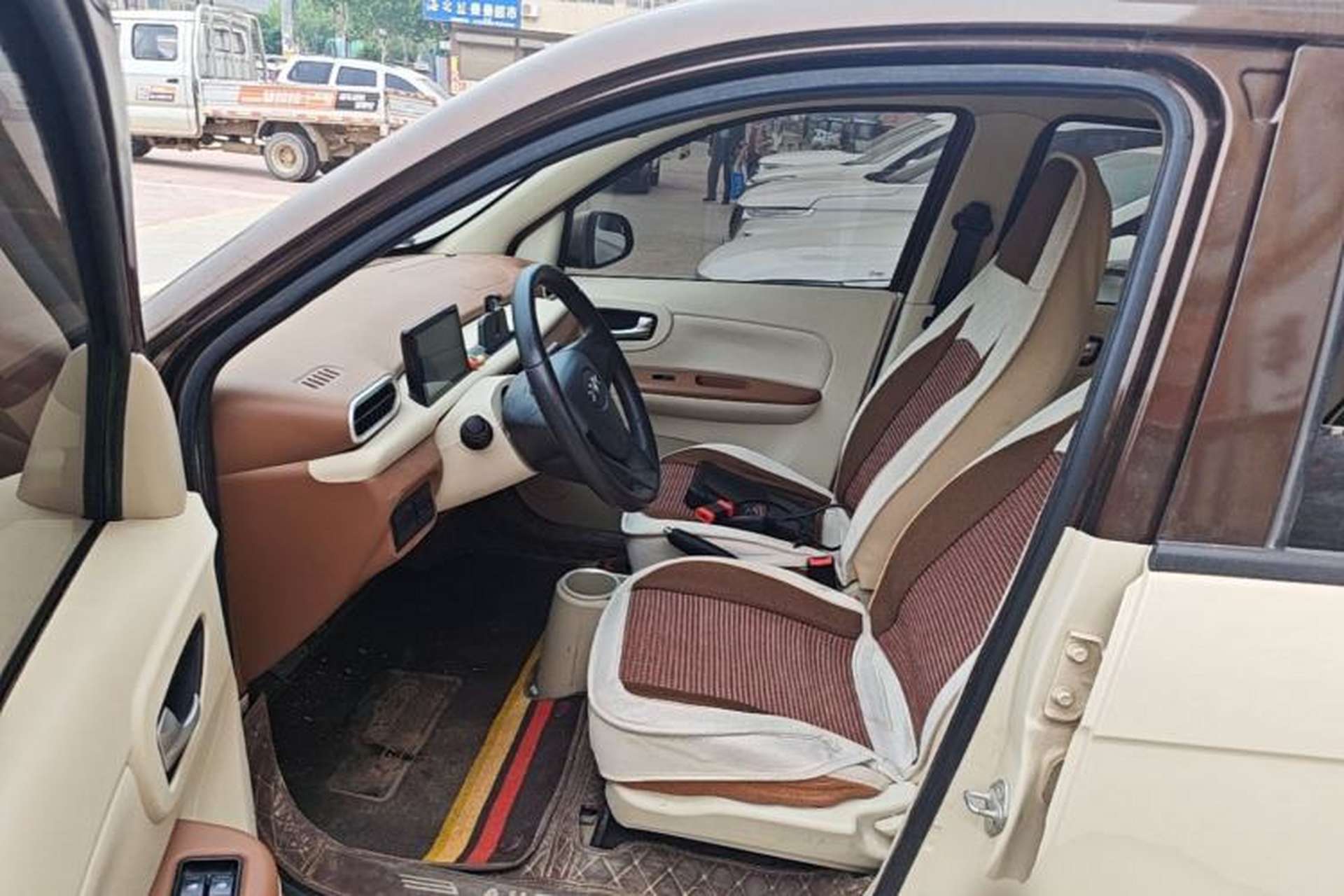 Used Xiaohu EV 2021 FOR-Four Guai Guai Hu Three-Cell Lithium Left Front Seat