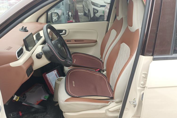 Used Xiaohu EV 2021 FOR-Four Guai Guai Hu Three-Cell Lithium Left Front Seat