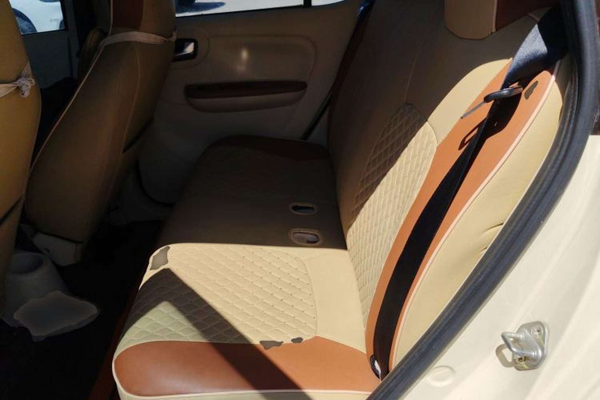 Used Xiaohu EV 2021 FOR-Four Guai Guai Hu Three-Cell Lithium Left Rear Seat