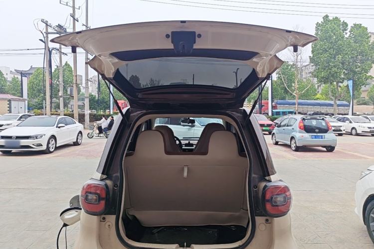 Used Xiaohu EV 2021 FOR-Four Guai Guai Hu Three-Cell Lithium Trunk