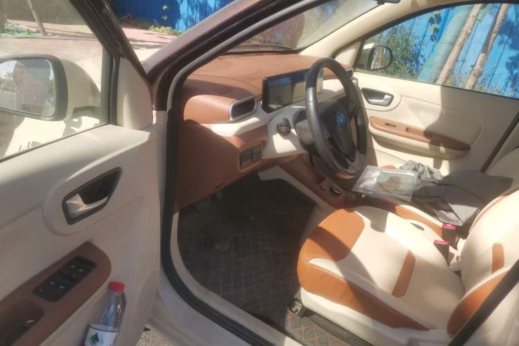 Used Xiaohu EV 2022 FOR-Four Guai Guai Tiger Long-Range Lithium-NMC Driver Seat