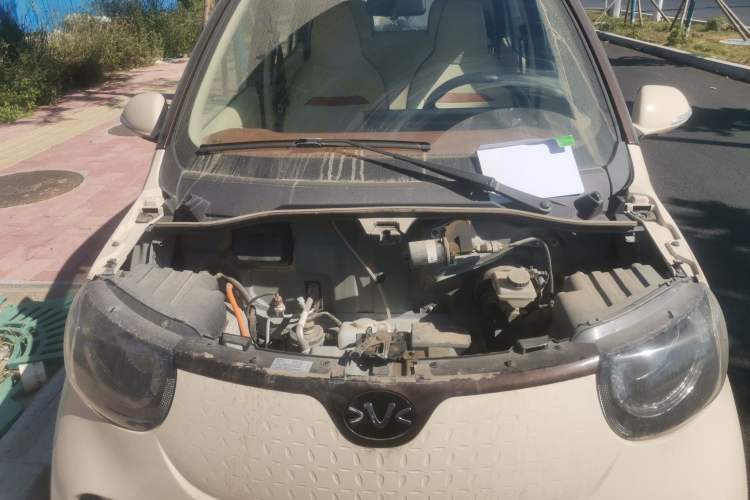 Used Xiaohu EV 2022 FOR-Four Guai Guai Tiger Long-Range Lithium-NMC Engine Bay