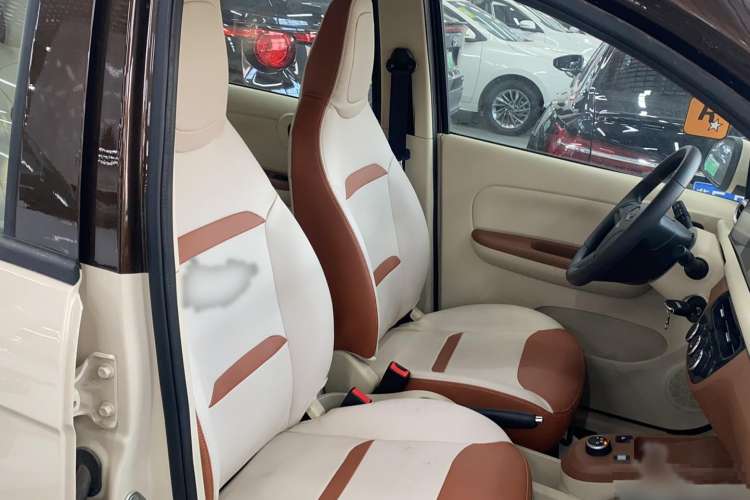 Used Xiaohu EV 2022 FOR-Four Goodie Tiger Ternary Lithium Interior 2