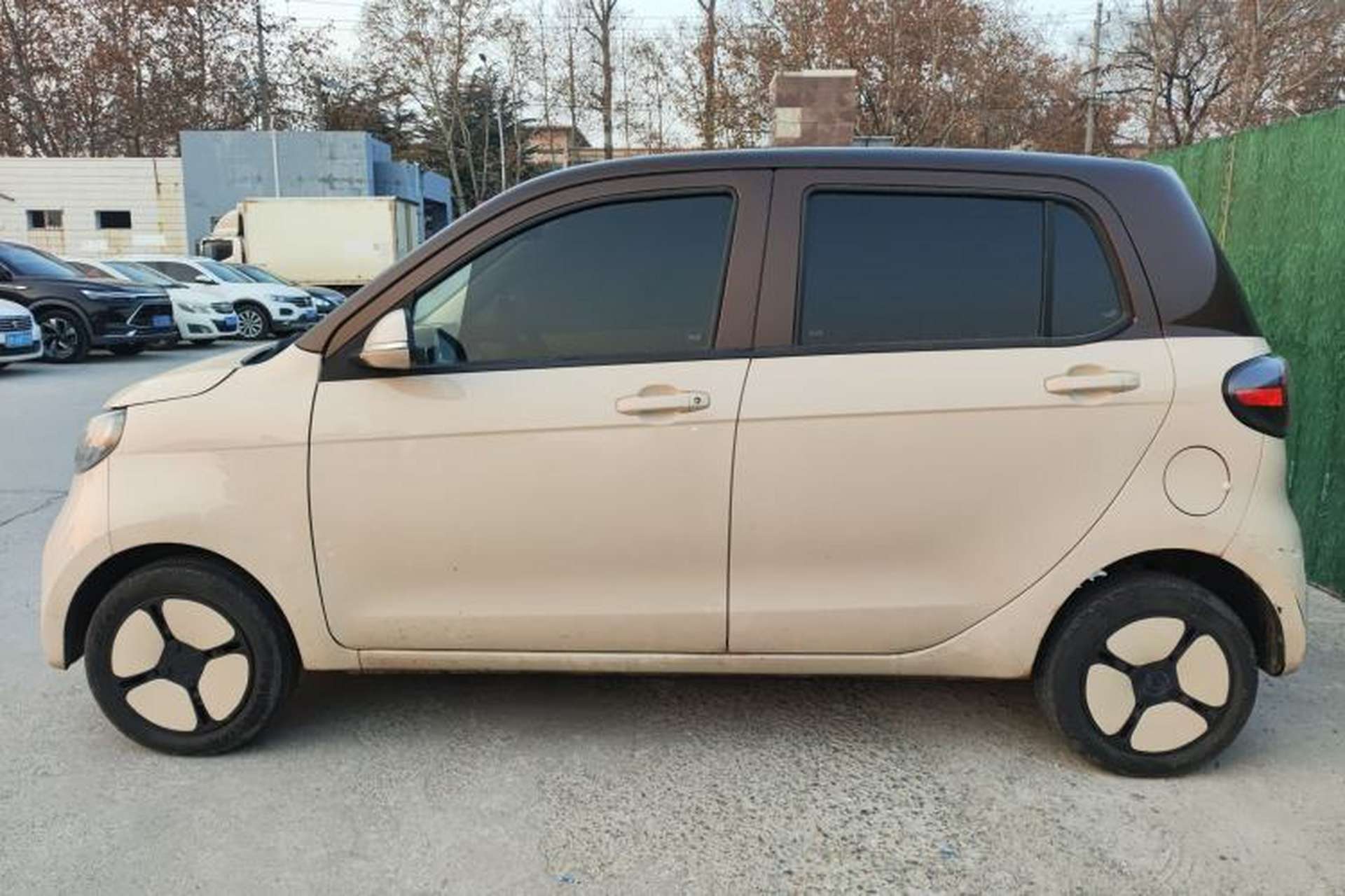 Used Xiaohu EV 2022 FOR-Four Goodie Tiger Ternary Lithium Left Side