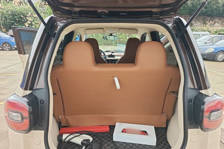 Used Xiaohu EV 2022 FOR-Four Goodie Tiger Ternary Lithium Trunk