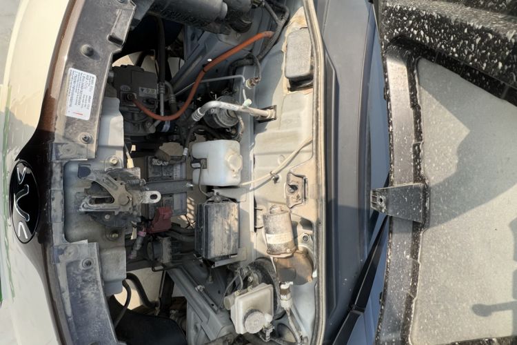Used Xiaohu EV 2022 FOR-Four Guai Guai Tiger Long-Range Lithium-NMC Engine Bay
