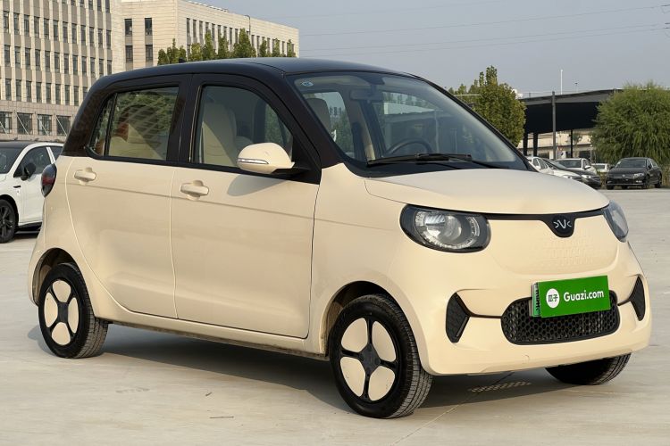Used Xiaohu EV 2022 FOR-Four Guai Guai Tiger Long-Range Lithium-NMC Front Right 45 Deg
